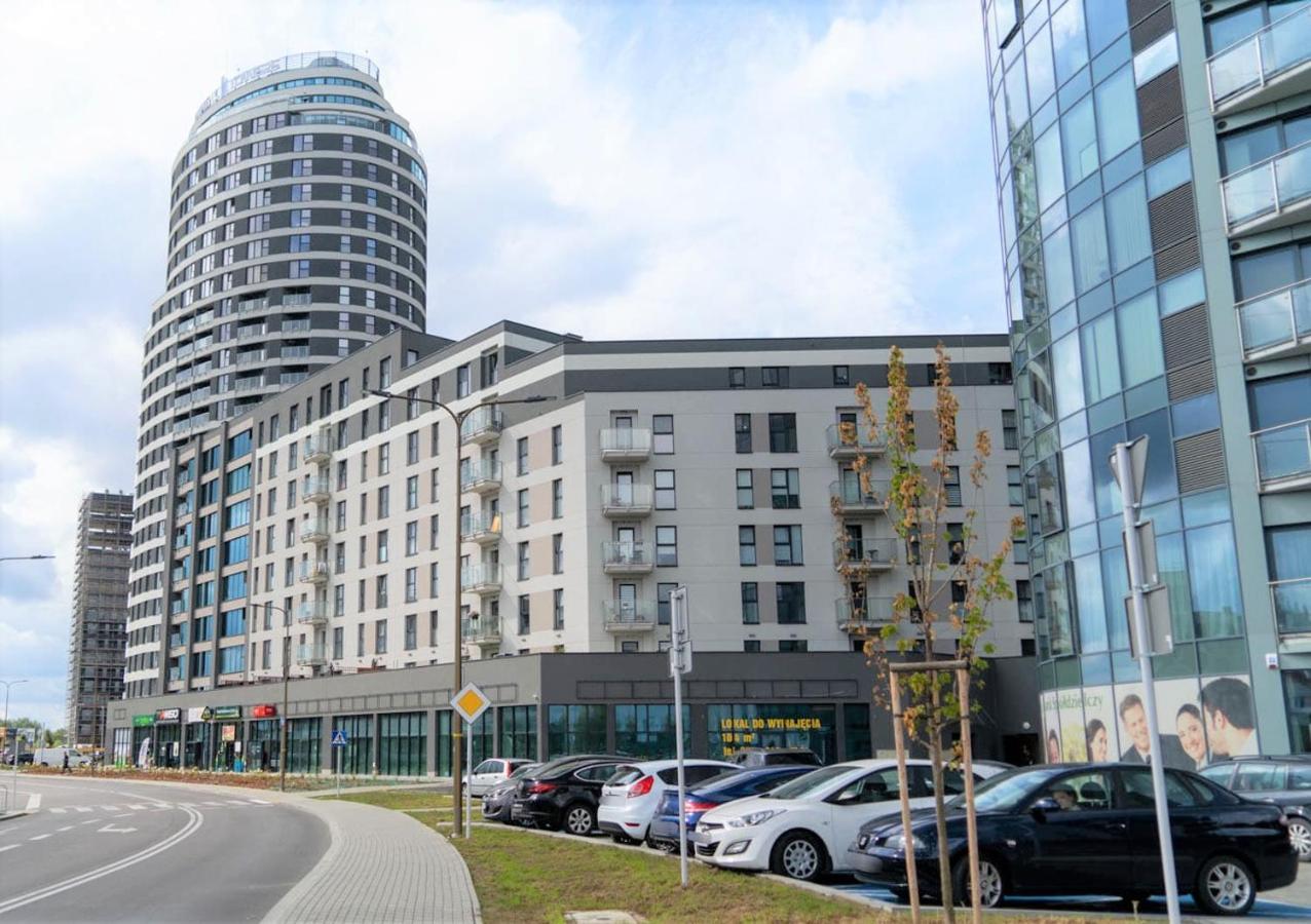 Capital Towers - Apartament Green Z Widokiem Na Rzeke Daire Rzeszow Dış mekan fotoğraf